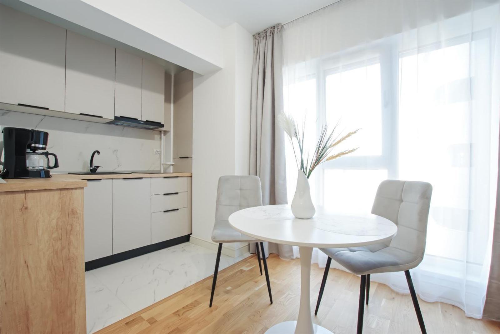 Himson-Blue Apartament Iasi Eksteriør bilde